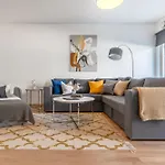 City Center Apartment With Free Parking And Sauna